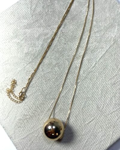 Colar Esfera Dourado